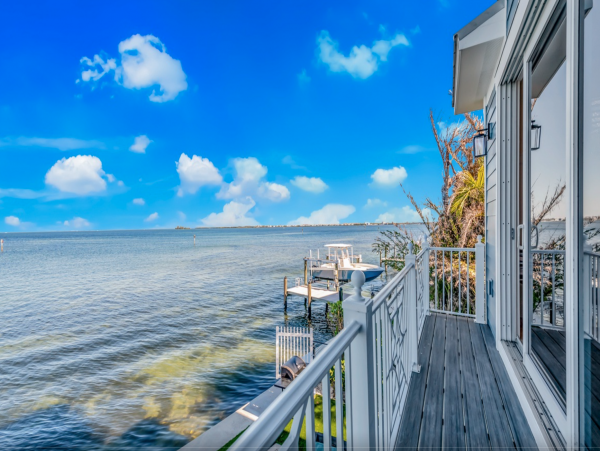 Anna Maria Direct Bay Front Luxury Vacation Home - Boat Dock